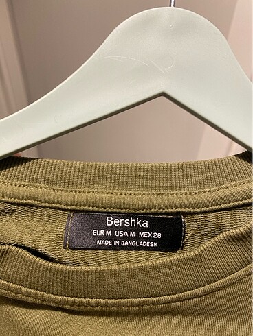 Bershka Haki uzun kollu crop