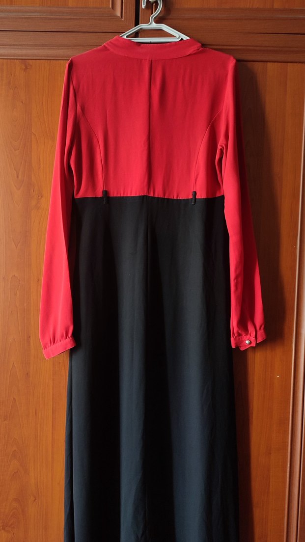 Uzun Kollu siyah kırmızı elbise - Görsel 2