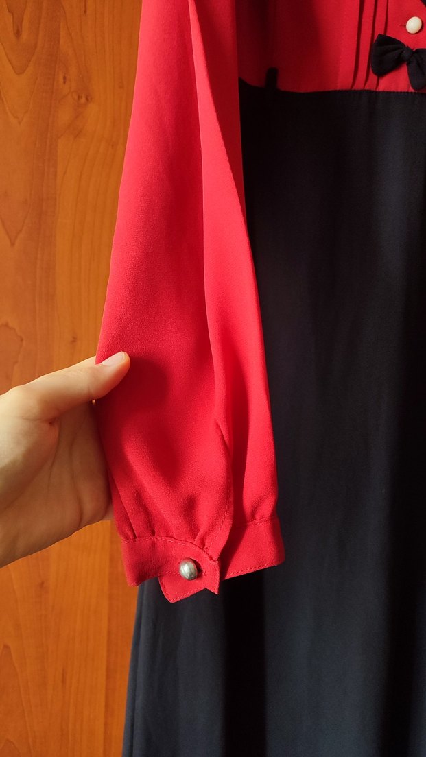 Uzun Kollu siyah kırmızı elbise - Görsel 3