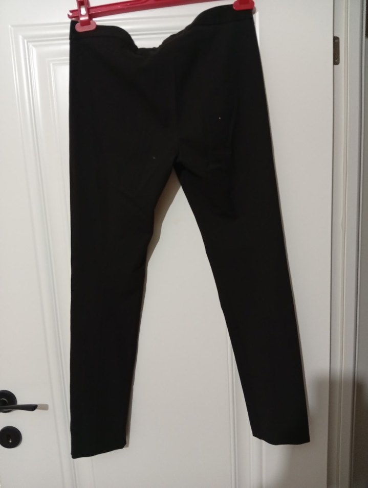 Kadın Siyah Midi Kumaş Pantolon - Görsel 3