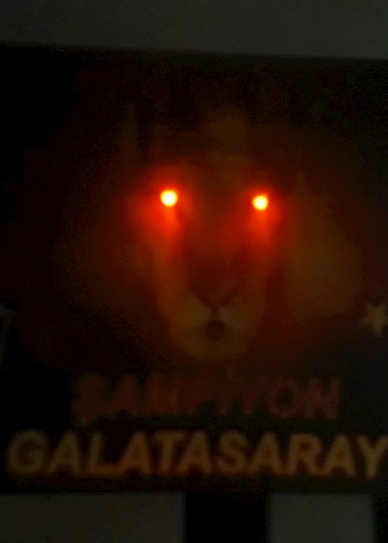 Galatasaray projeksiyon cihazı gri renk
