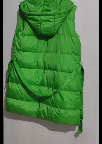 Yeşil Fermuarlı Kapüşonlu Kadın Yelek - Görsel 3