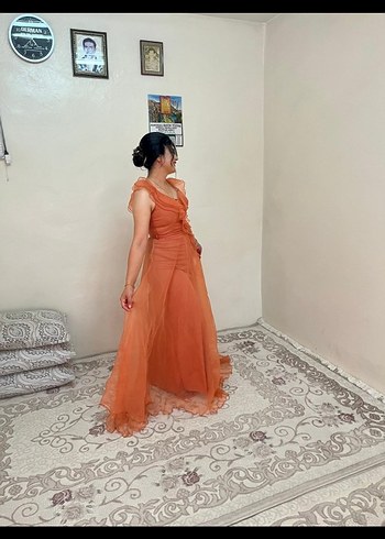 40 Beden Bej V Yaka Drapeli Uzun Abiye Elbise
