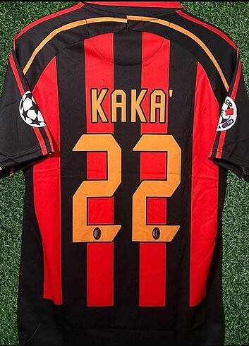 MİLAN NOSTALJİ KAKA FORMASI