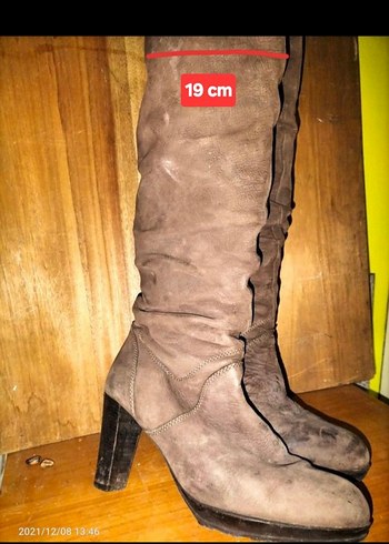 Bej Süet Kadın Dizüstü Topuklu Bot - Görsel 6