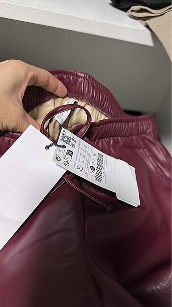 s Beden bordo Renk Stradivarius deri bordo pantolon