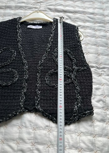 Nakışlı Siyah Örgü Kısa Kadın Yelek - Görsel 5