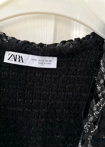 Nakışlı Siyah Örgü Kısa Kadın Yelek - Görsel 2