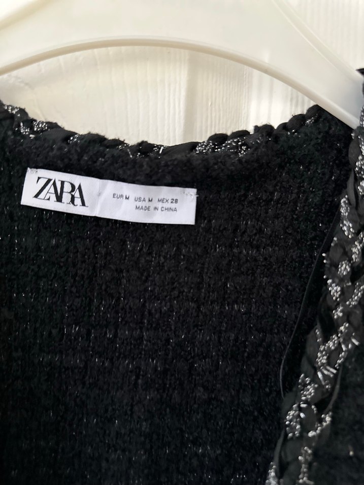 Nakışlı Siyah Örgü Kısa Kadın Yelek - Görsel 2