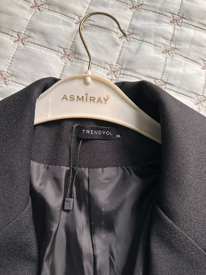 Trendyol marka 36 blazer ceket - Görsel 3