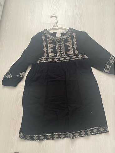 Zara Elbise zaten