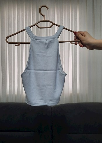 Beyaz Yüksek Yakalı Kadın Atlet - Görsel 2