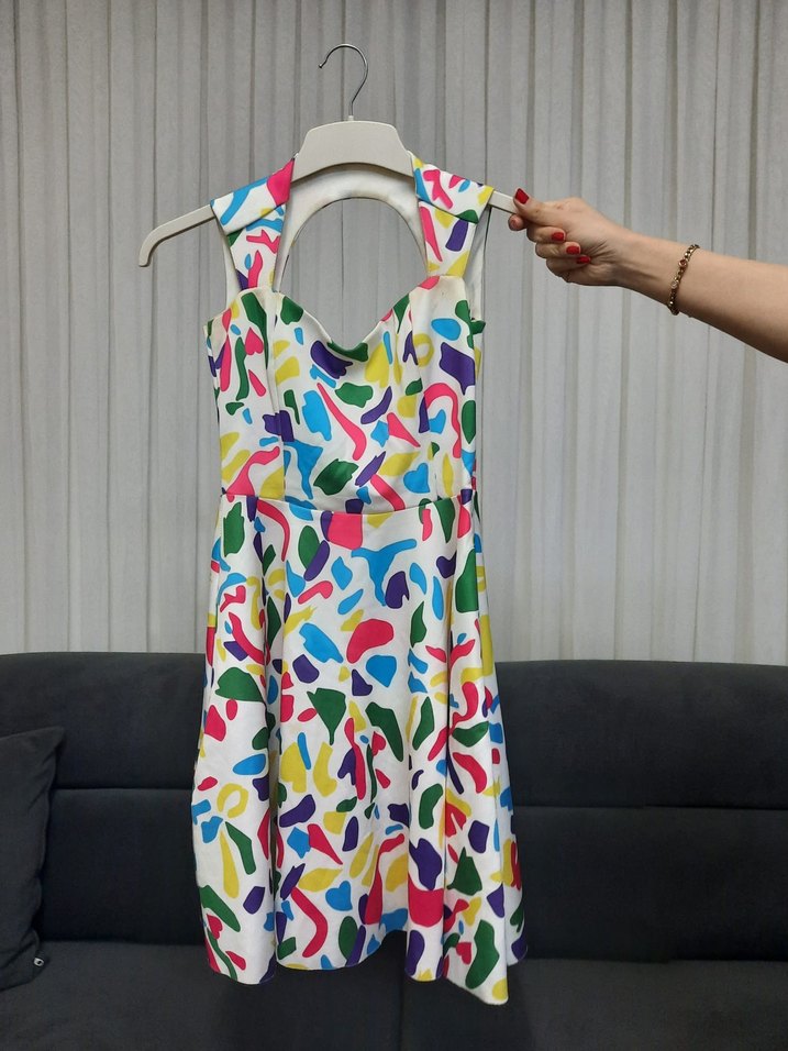 Renkli elbise - Görsel 2