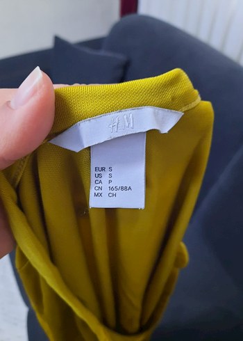 Sarı V Yakalı Salaş Kadın Bluz - Görsel 3