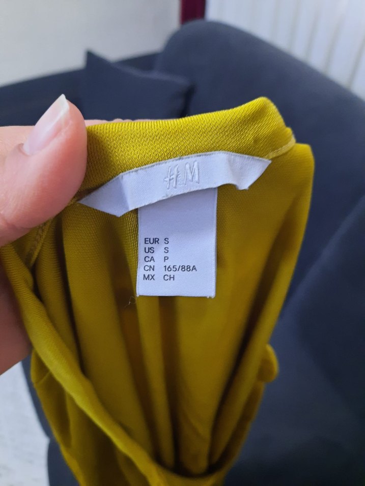 Sarı V Yakalı Salaş Kadın Bluz - Görsel 3