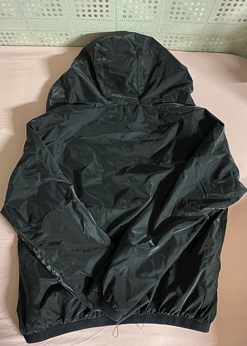 Siyah Yağmurluk - Görsel 2