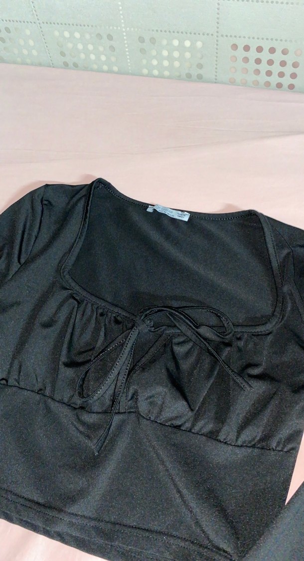 Uzun Kollu Siyah Crop - Görsel 3