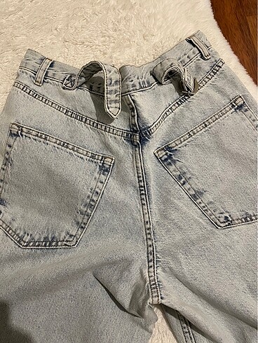 40 Beden mavi Renk Yırtık kot pantalon