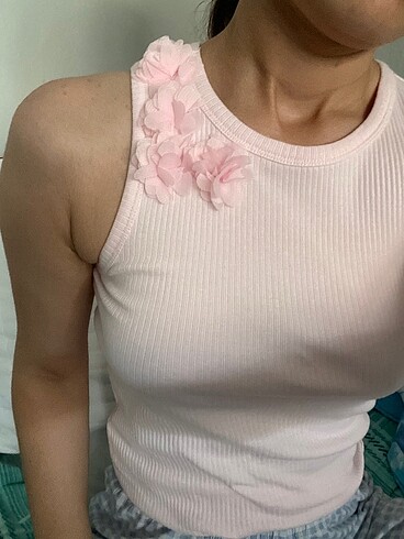 Koton pembe crop