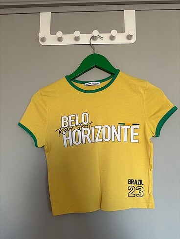 Bershka Brazil Tişört