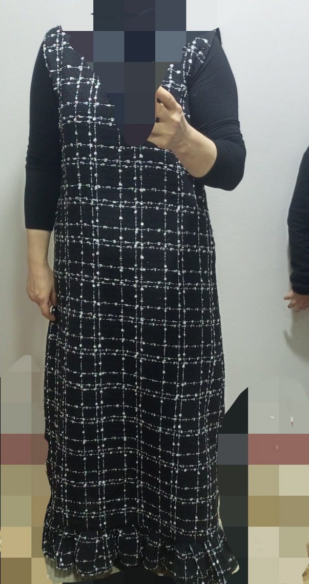 V Yaka Kareli Uzun Elbise - Görsel 2