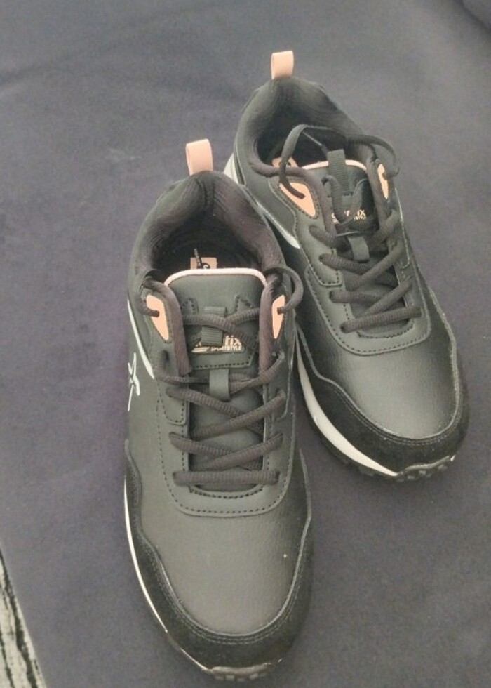 Spor ayakkabı - Görsel 3