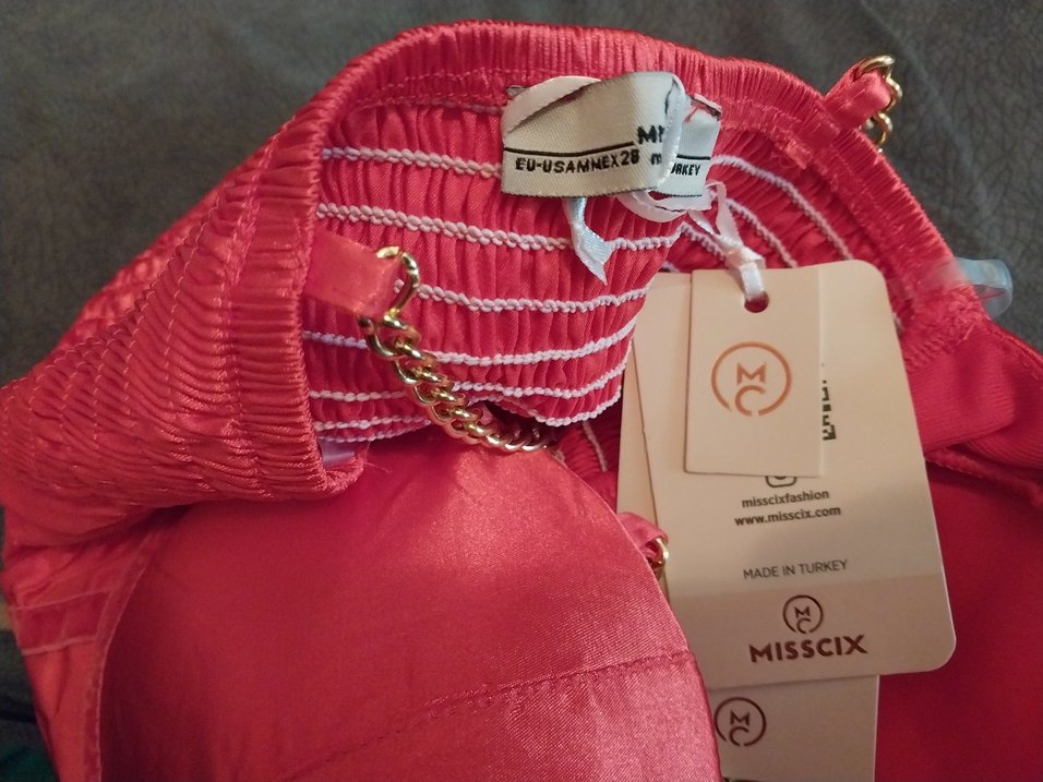 Zincir Detaylı Pembe Straplez Büstiyer - Görsel 5