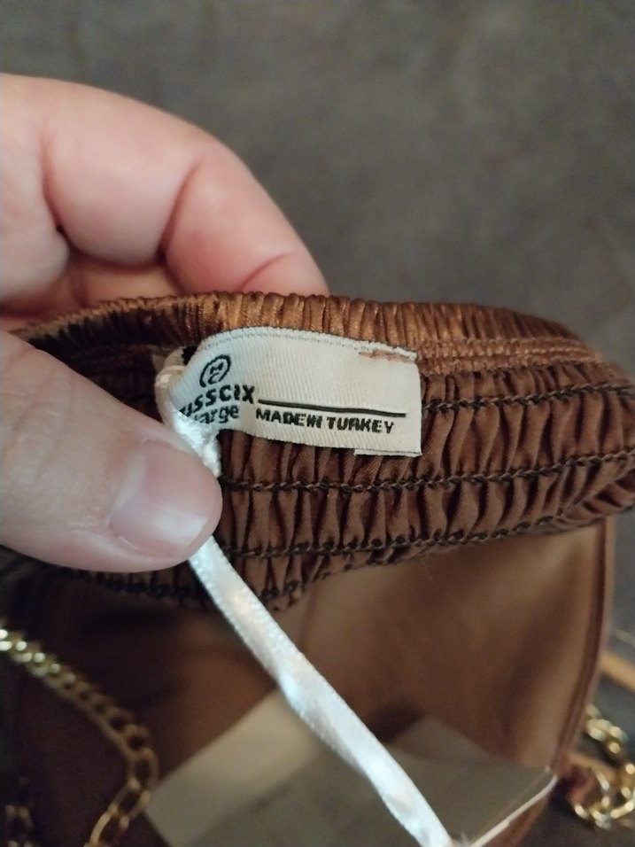 Zincir Detaylı Kahverengi saten  Straplez Büstiyer - Görsel 5