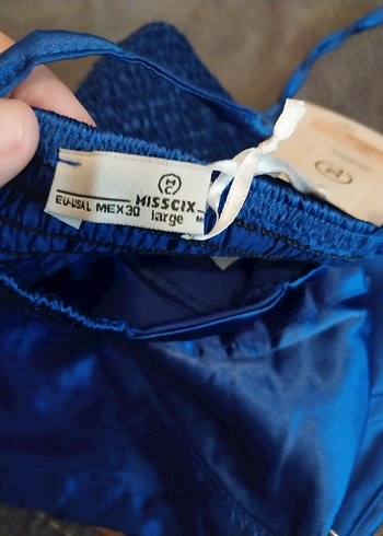 Zincir Detaylı Parlak Mavi Mini Büstiyer - Görsel 3