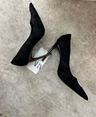 39 Beden siyah Renk Zara Topuklu Ayakkabı