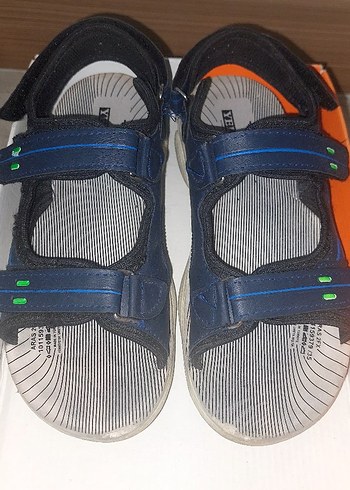 LC Waikiki Sandalet 35 No + TERLİK 34 No +TERLİK 35 No