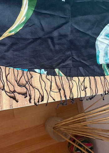 Bohem Tarzda Mavi İpek Şal - Görsel 13