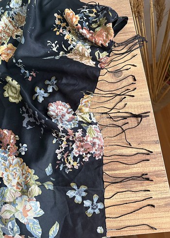 Çiçek Desenli Bohem Masa Örtüsü - Görsel 4