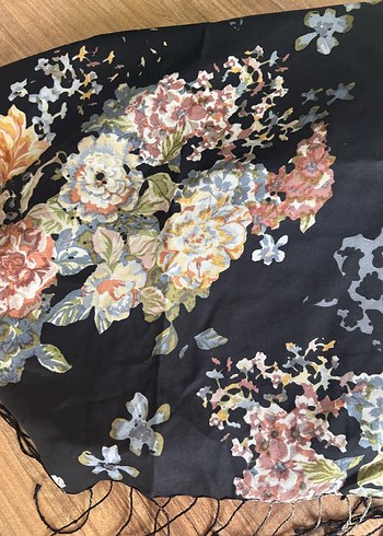 Çiçek Desenli Bohem Masa Örtüsü - Görsel 3