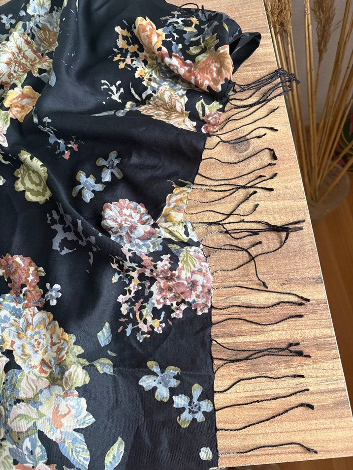 Çiçek Desenli Bohem Masa Örtüsü - Görsel 4