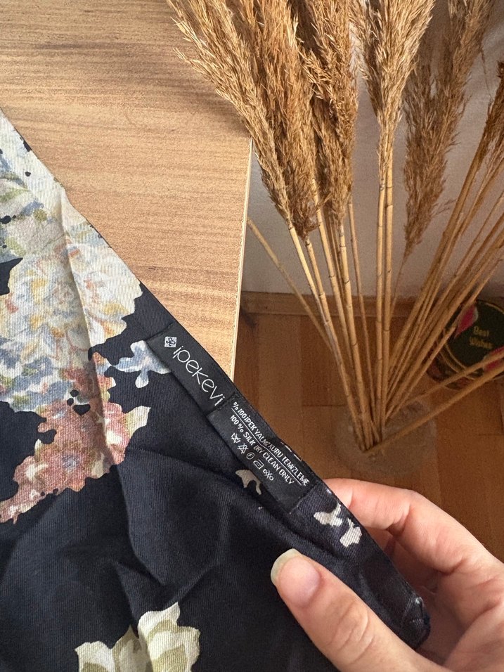 Çiçek Desenli Bohem Masa Örtüsü - Görsel 2