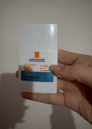 La Roche-Posay Anthelios UVA/UVB SPF 50+ Güneş Koruyucu - Görsel 6