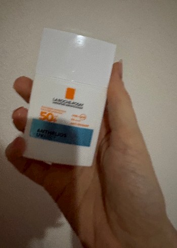 La Roche-Posay Anthelios UVA/UVB SPF 50+ Güneş Koruyucu - Görsel 5