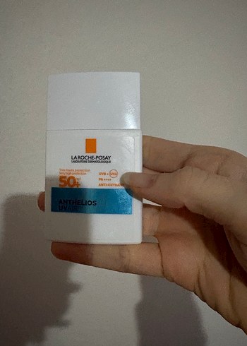 La Roche-Posay Anthelios UVA/UVB SPF 50+ Güneş Koruyucu - Görsel 2