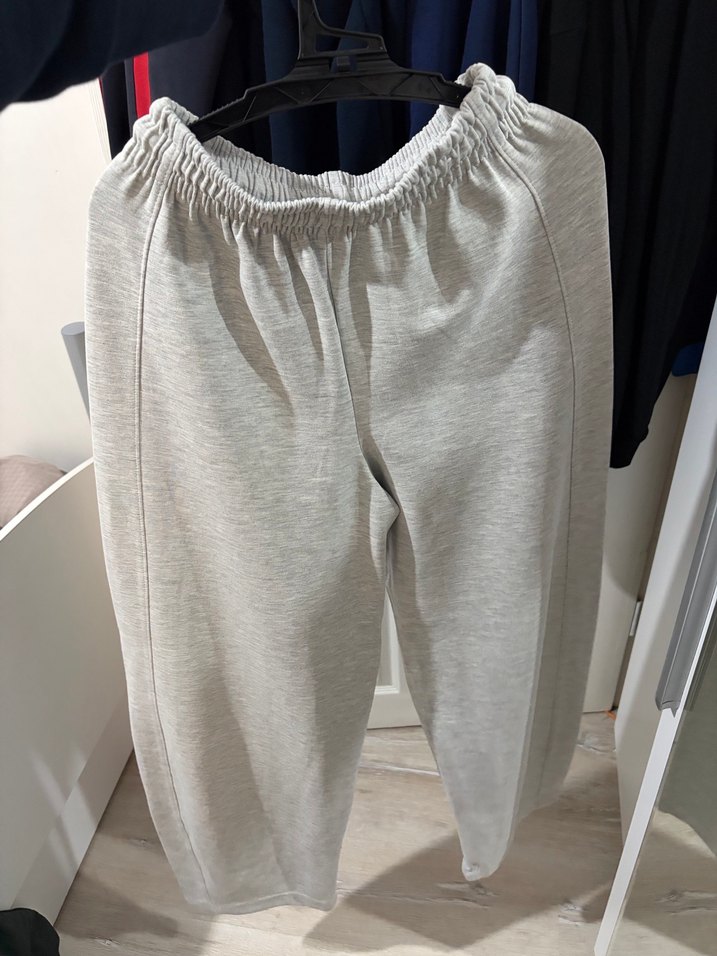 Bershka barrel fit eşofman - Görsel 2