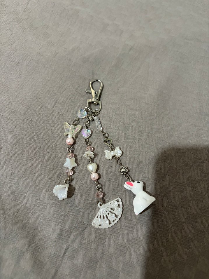 Beyaz Boncuklu Bohem Anahtarlık - Görsel 2