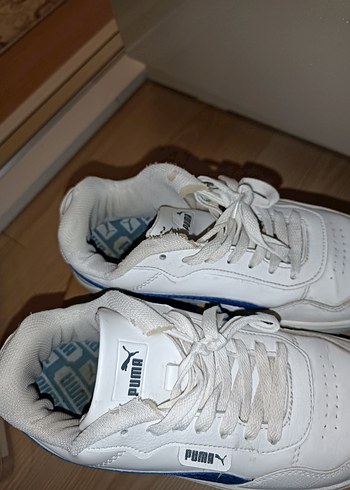 Puma Beyaz Mavi Detaylı Spor Ayakkabı