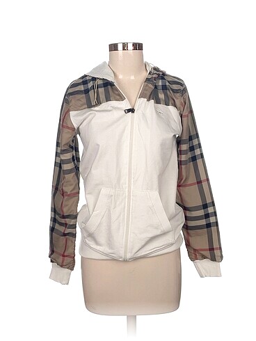 Burberry Ceket %70 İndirimli.