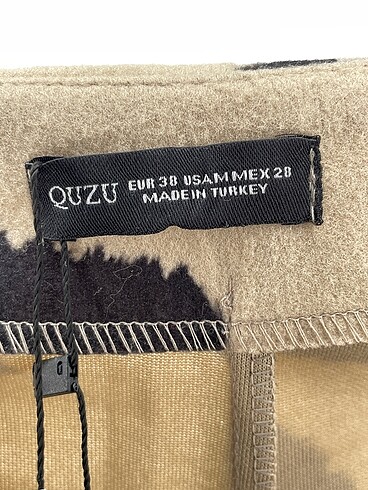 38 Beden çeşitli Renk Quzu Mini Şort %70 İndirimli.