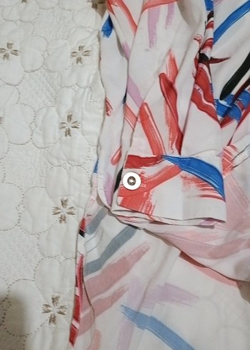 50 Beden çeşitli Renk Renkli Batik Desenli Gömlek