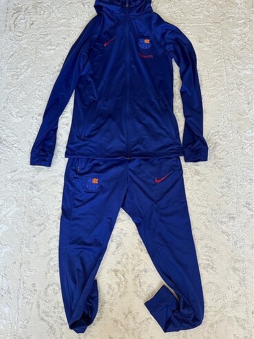 Nike Barcelona Antreman üstü 0