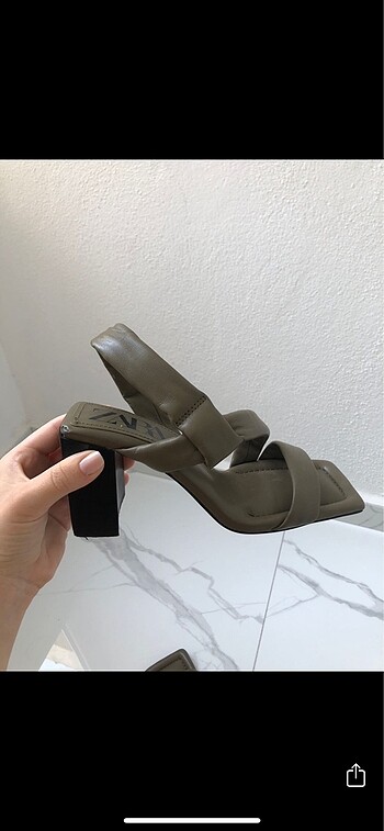 37 Beden Zara sandalet