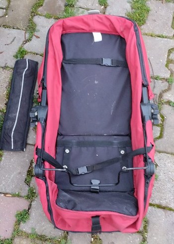 Kırmızı Bebek Arabası - Görsel 2