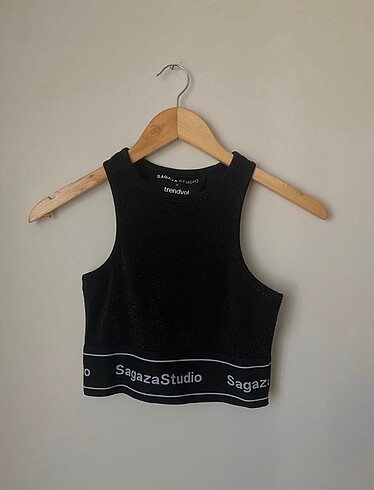 Trendyol x Sagaza parlak crop