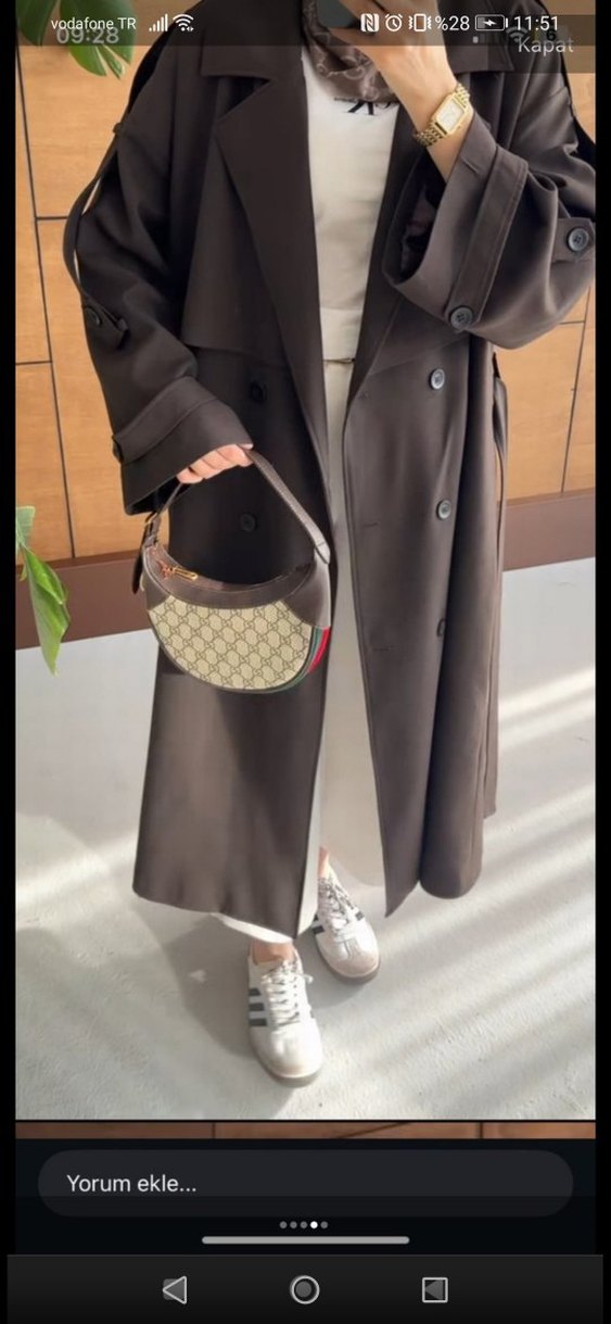 Kahverengi Kemerli Uzun Kadın Trençkot - Görsel 4